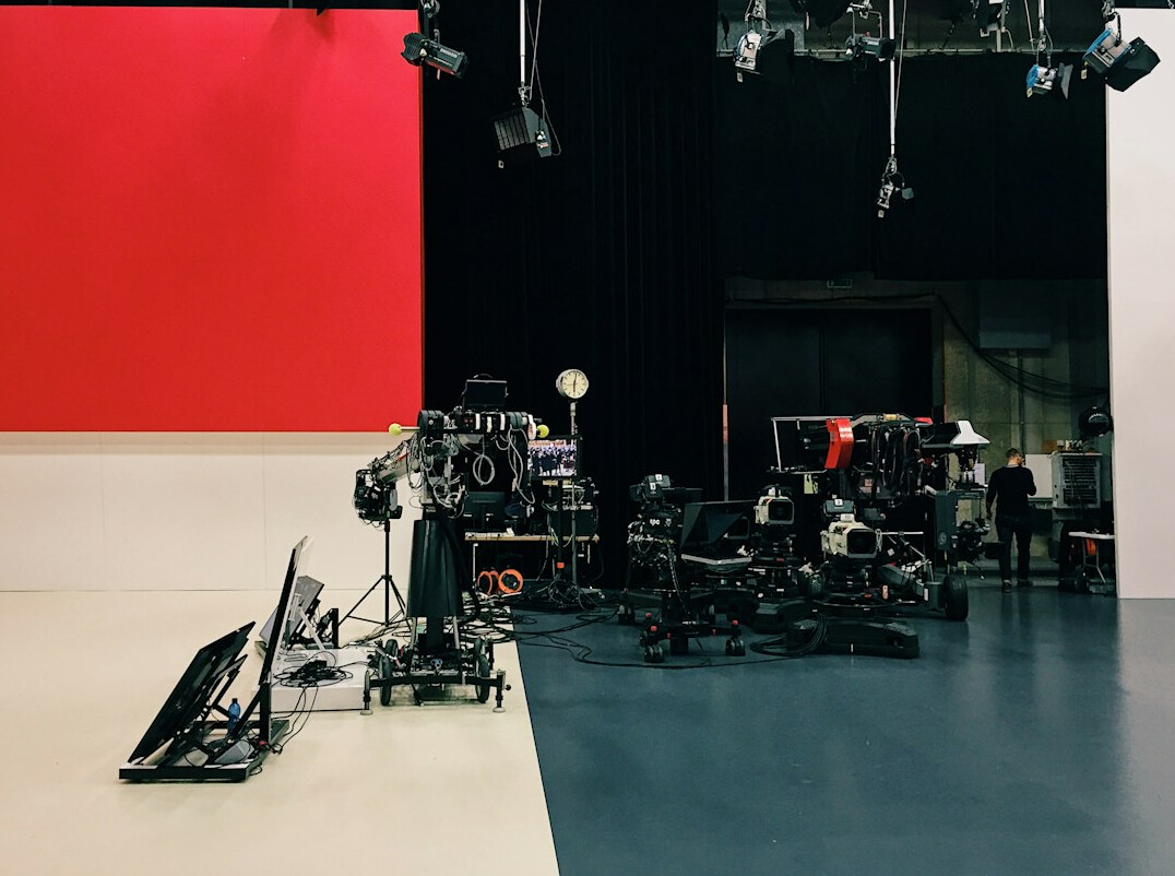 behind the scenes tv studio